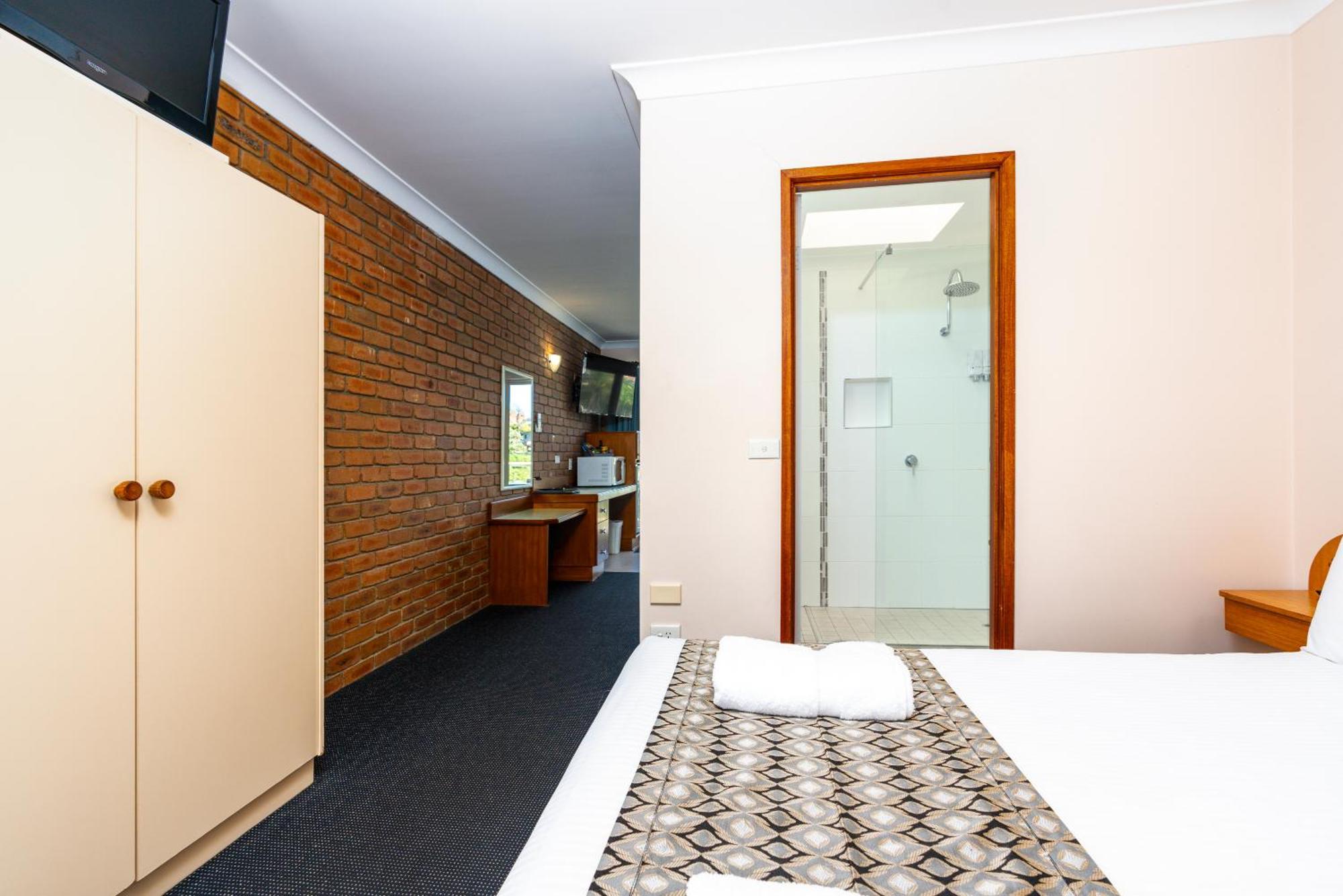 Sapphire Waters Motor Inn Merimbula Exterior photo