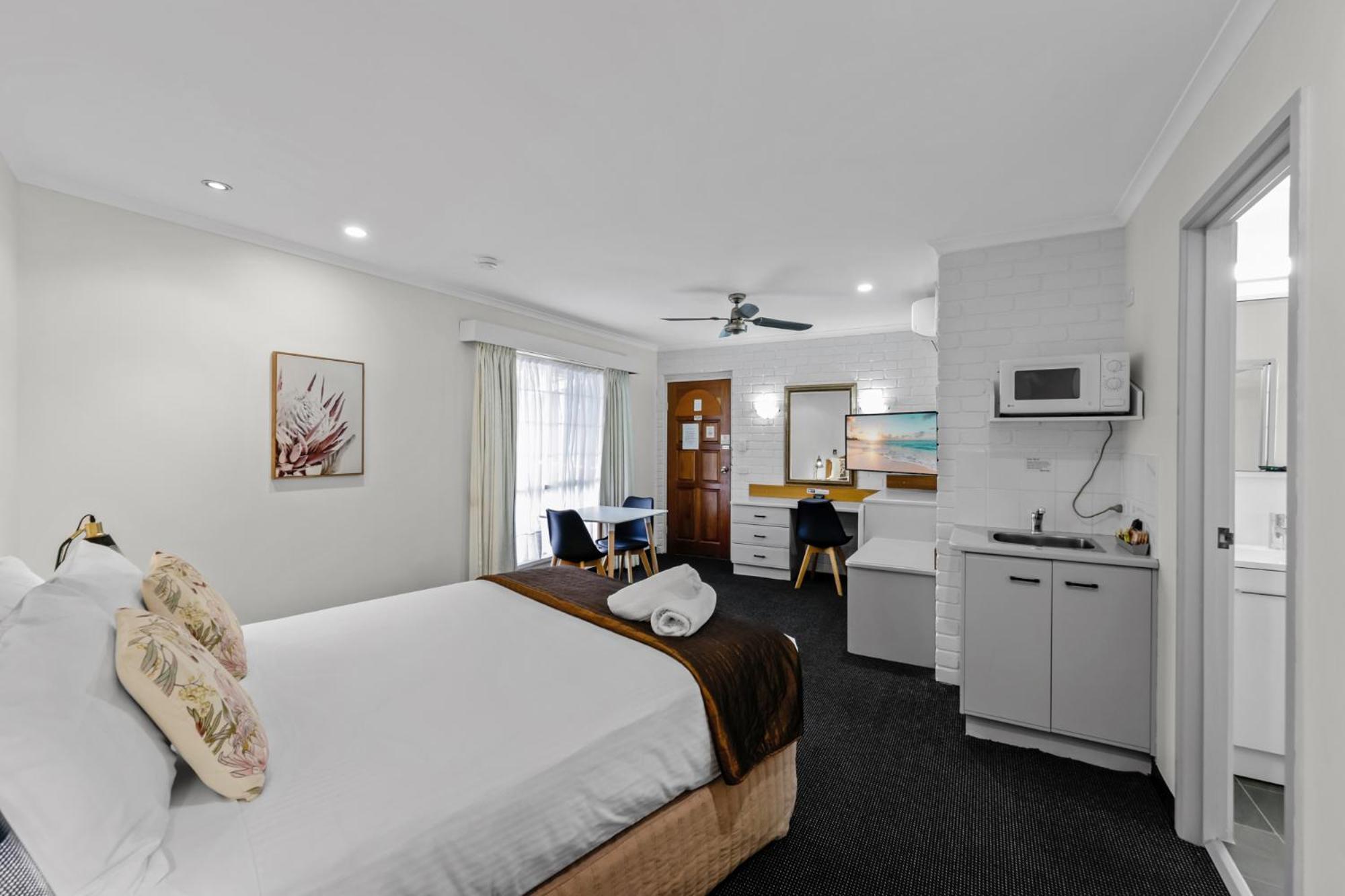 Sapphire Waters Motor Inn Merimbula Exterior photo