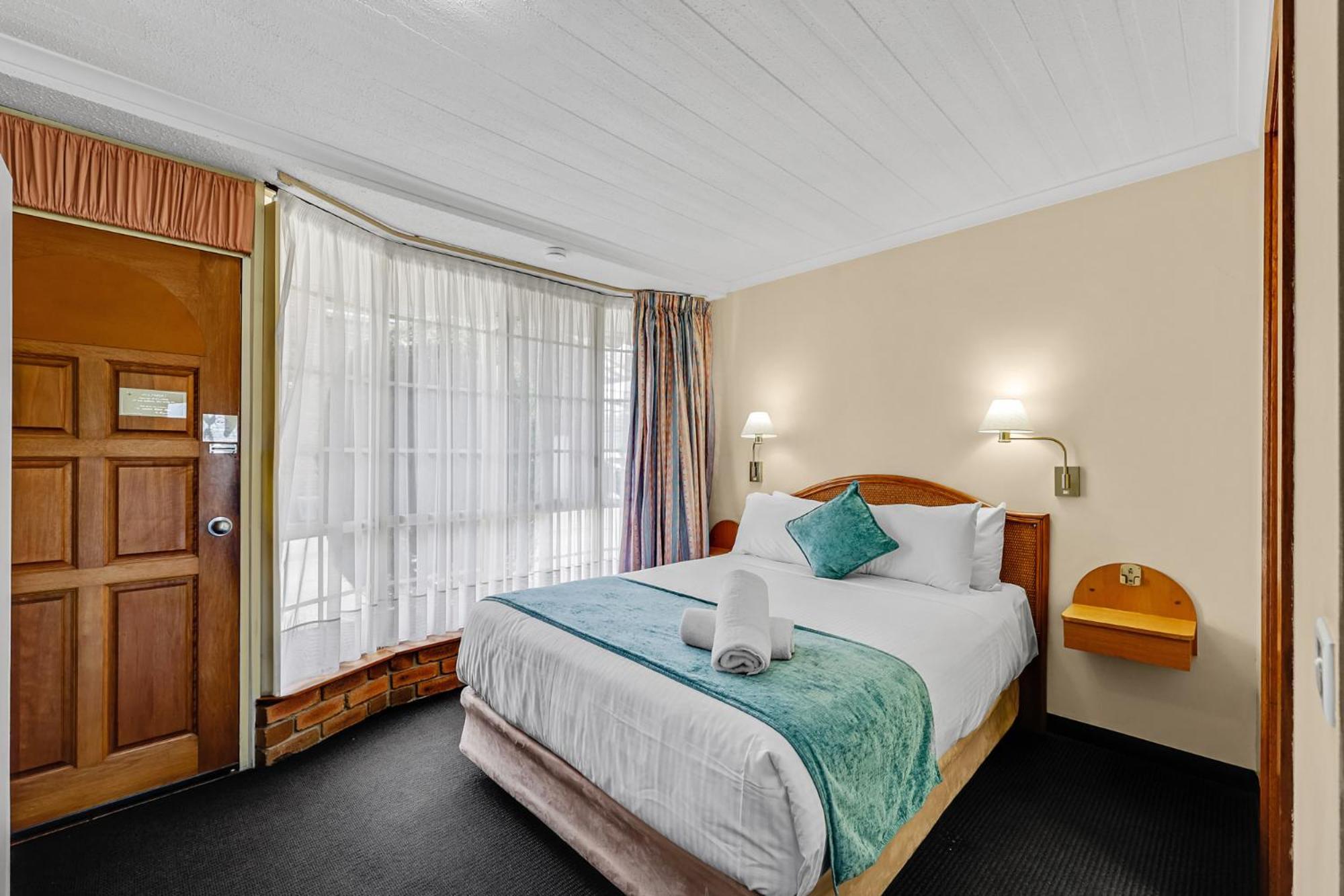Sapphire Waters Motor Inn Merimbula Exterior photo