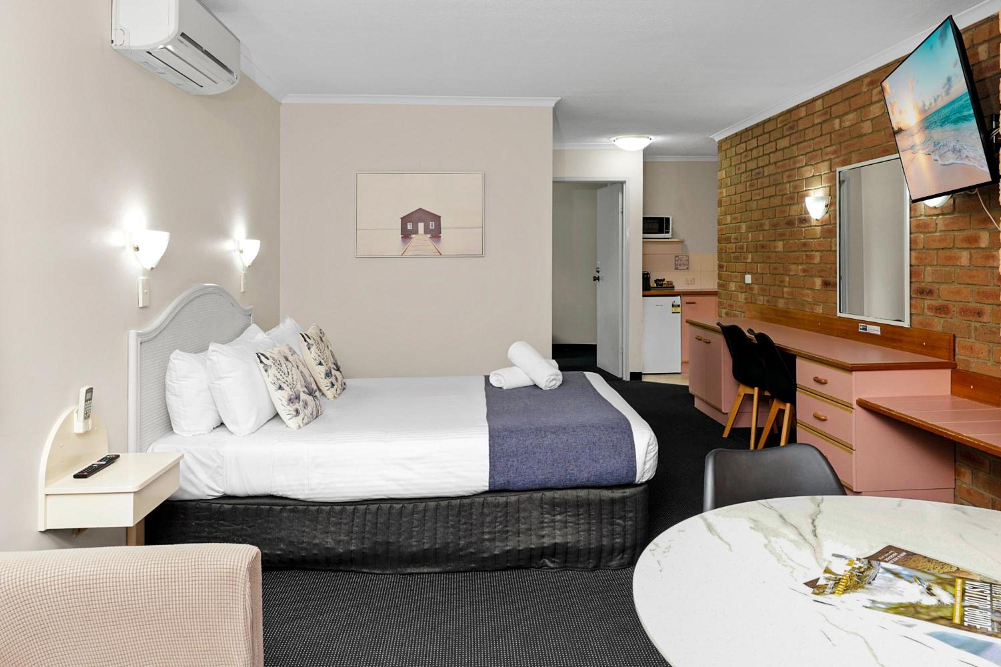 Sapphire Waters Motor Inn Merimbula Exterior photo