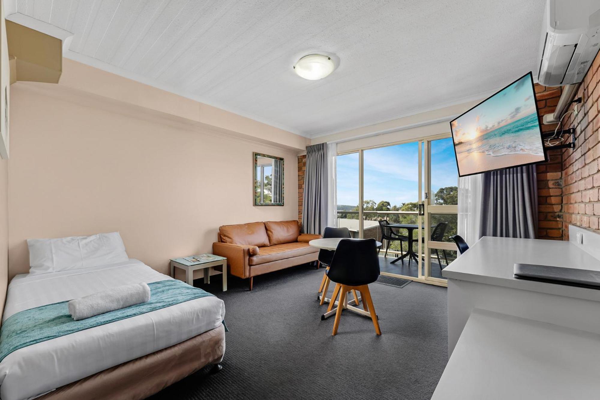 Sapphire Waters Motor Inn Merimbula Exterior photo
